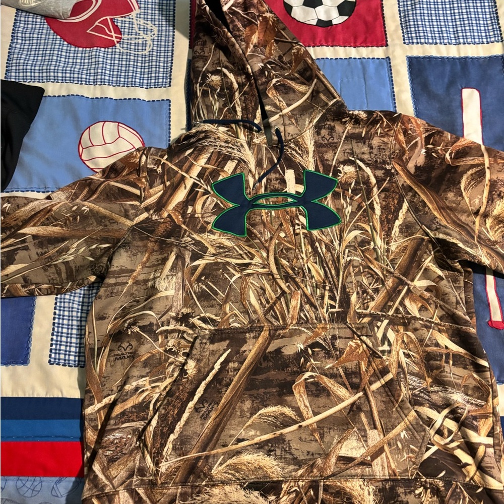 Under Armour Camo Hoodie - Brown and Green